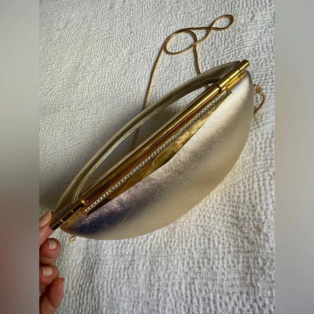 Vintage Stuart Weitzman leather framed Gold Women's Handbag purse - Picture 2 of 11